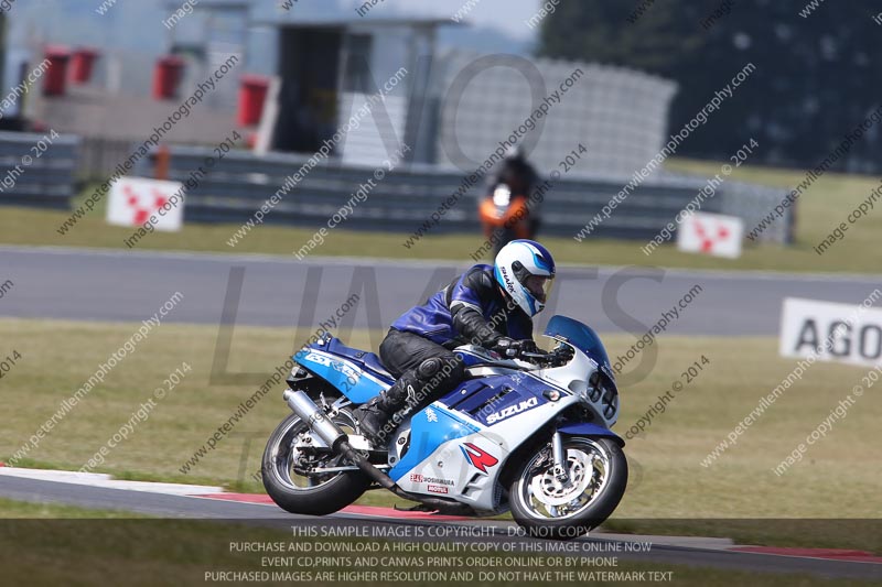 enduro digital images;event digital images;eventdigitalimages;no limits trackdays;peter wileman photography;racing digital images;snetterton;snetterton no limits trackday;snetterton photographs;snetterton trackday photographs;trackday digital images;trackday photos