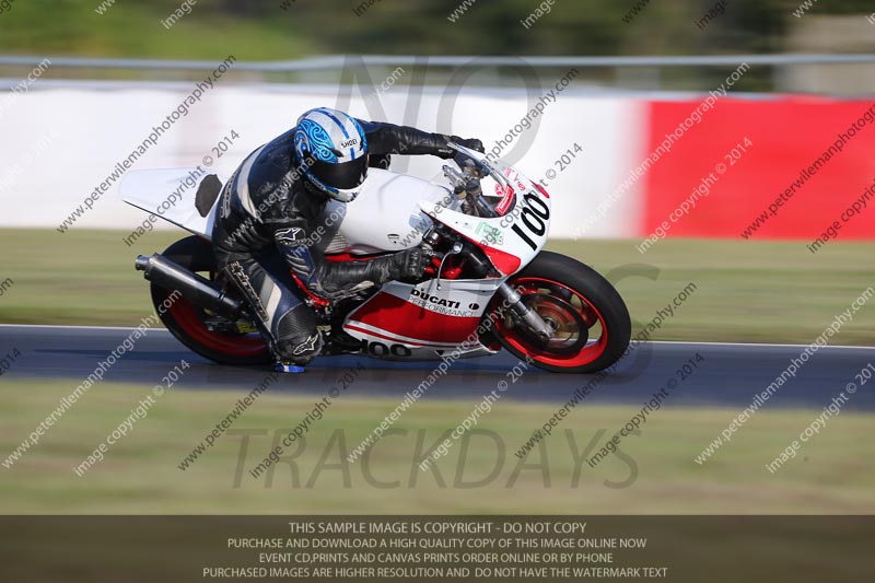 enduro digital images;event digital images;eventdigitalimages;no limits trackdays;peter wileman photography;racing digital images;snetterton;snetterton no limits trackday;snetterton photographs;snetterton trackday photographs;trackday digital images;trackday photos