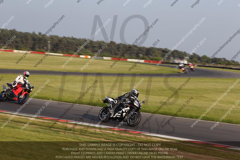 enduro digital images;event digital images;eventdigitalimages;no limits trackdays;peter wileman photography;racing digital images;snetterton;snetterton no limits trackday;snetterton photographs;snetterton trackday photographs;trackday digital images;trackday photos