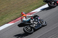 may-2014;motorbikes;no-limits;peter-wileman-photography;portimao;portugal;trackday;trackday-digital-images