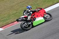 may-2014;motorbikes;no-limits;peter-wileman-photography;portimao;portugal;trackday;trackday-digital-images