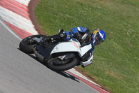 may-2014;motorbikes;no-limits;peter-wileman-photography;portimao;portugal;trackday;trackday-digital-images