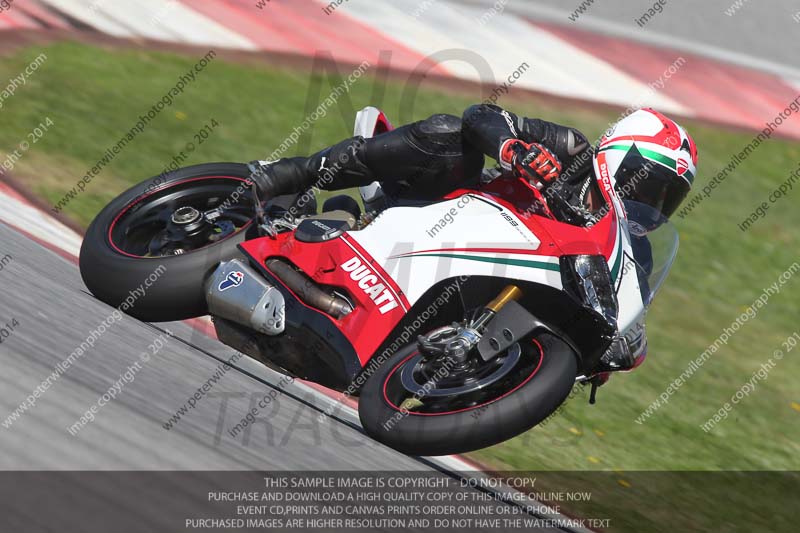 may 2014;motorbikes;no limits;peter wileman photography;portimao;portugal;trackday;trackday digital images