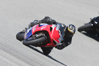 may-2014;motorbikes;no-limits;peter-wileman-photography;portimao;portugal;trackday;trackday-digital-images