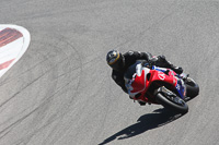 may-2014;motorbikes;no-limits;peter-wileman-photography;portimao;portugal;trackday;trackday-digital-images