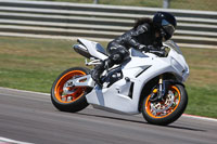 may-2014;motorbikes;no-limits;peter-wileman-photography;portimao;portugal;trackday;trackday-digital-images