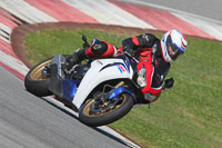 may-2014;motorbikes;no-limits;peter-wileman-photography;portimao;portugal;trackday;trackday-digital-images