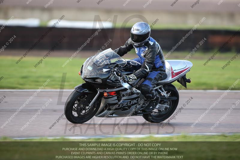 Rockingham no limits trackday;enduro digital images;event digital images;eventdigitalimages;no limits trackdays;peter wileman photography;racing digital images;rockingham raceway northamptonshire;rockingham trackday photographs;trackday digital images;trackday photos