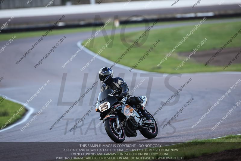 Rockingham no limits trackday;enduro digital images;event digital images;eventdigitalimages;no limits trackdays;peter wileman photography;racing digital images;rockingham raceway northamptonshire;rockingham trackday photographs;trackday digital images;trackday photos