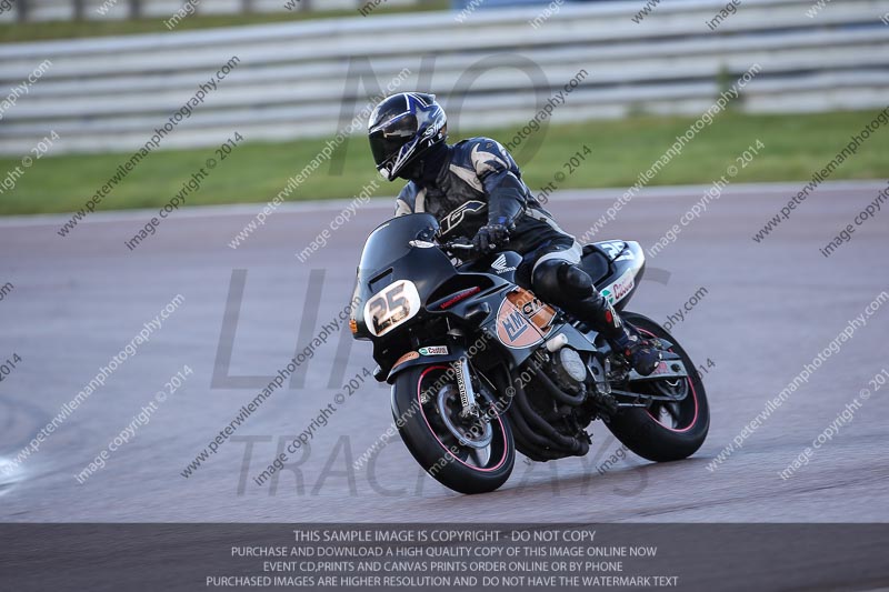 Rockingham no limits trackday;enduro digital images;event digital images;eventdigitalimages;no limits trackdays;peter wileman photography;racing digital images;rockingham raceway northamptonshire;rockingham trackday photographs;trackday digital images;trackday photos