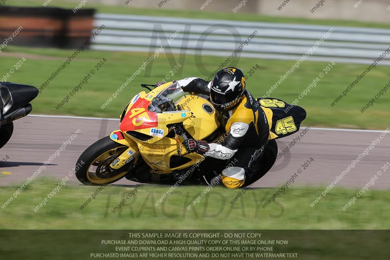 Rockingham no limits trackday;enduro digital images;event digital images;eventdigitalimages;no limits trackdays;peter wileman photography;racing digital images;rockingham raceway northamptonshire;rockingham trackday photographs;trackday digital images;trackday photos