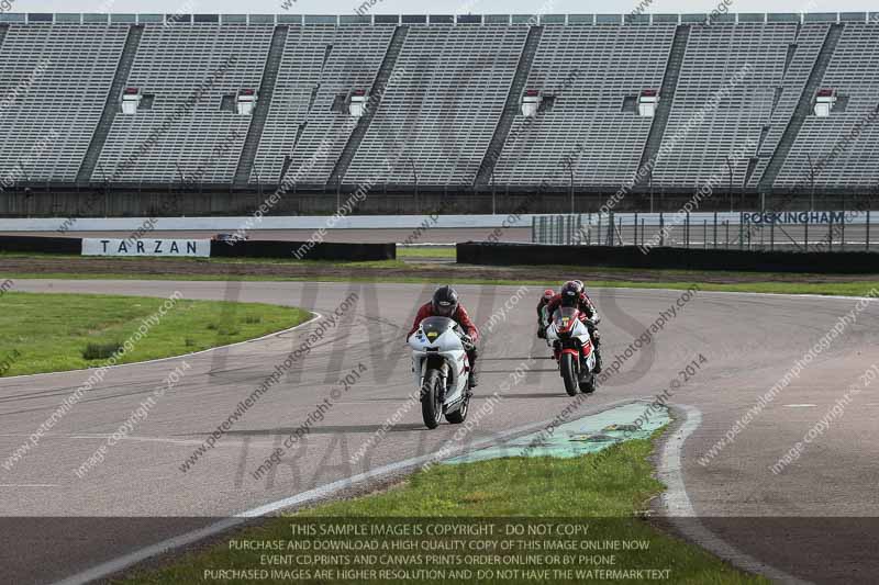 Rockingham no limits trackday;enduro digital images;event digital images;eventdigitalimages;no limits trackdays;peter wileman photography;racing digital images;rockingham raceway northamptonshire;rockingham trackday photographs;trackday digital images;trackday photos