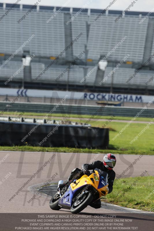 Rockingham no limits trackday;enduro digital images;event digital images;eventdigitalimages;no limits trackdays;peter wileman photography;racing digital images;rockingham raceway northamptonshire;rockingham trackday photographs;trackday digital images;trackday photos
