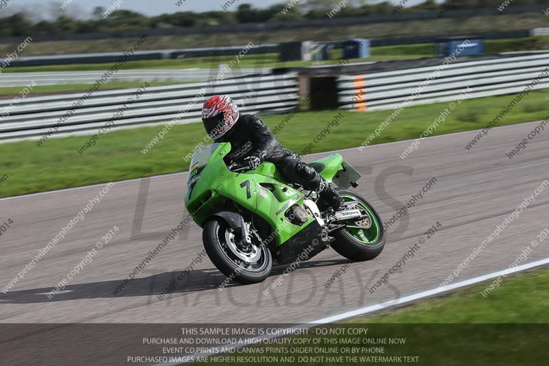 Rockingham no limits trackday;enduro digital images;event digital images;eventdigitalimages;no limits trackdays;peter wileman photography;racing digital images;rockingham raceway northamptonshire;rockingham trackday photographs;trackday digital images;trackday photos