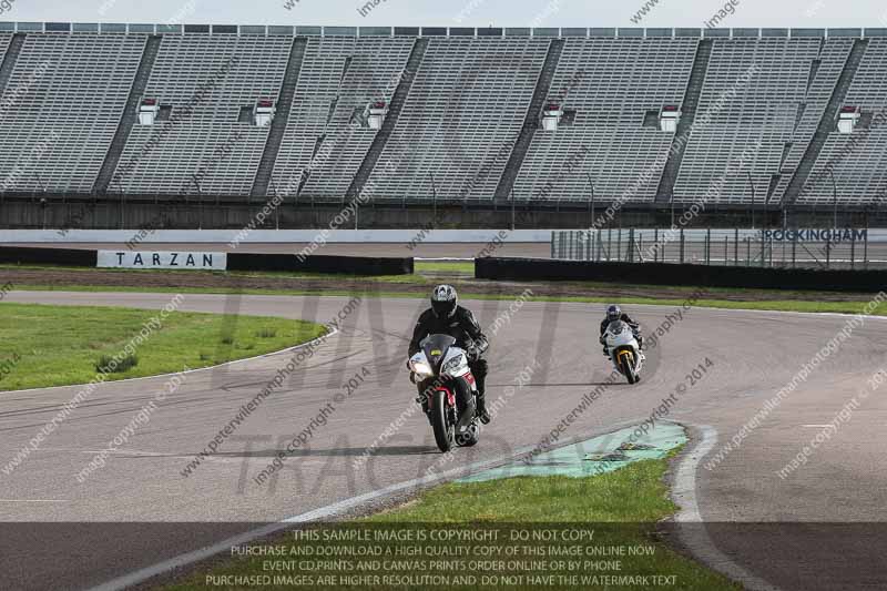 Rockingham no limits trackday;enduro digital images;event digital images;eventdigitalimages;no limits trackdays;peter wileman photography;racing digital images;rockingham raceway northamptonshire;rockingham trackday photographs;trackday digital images;trackday photos