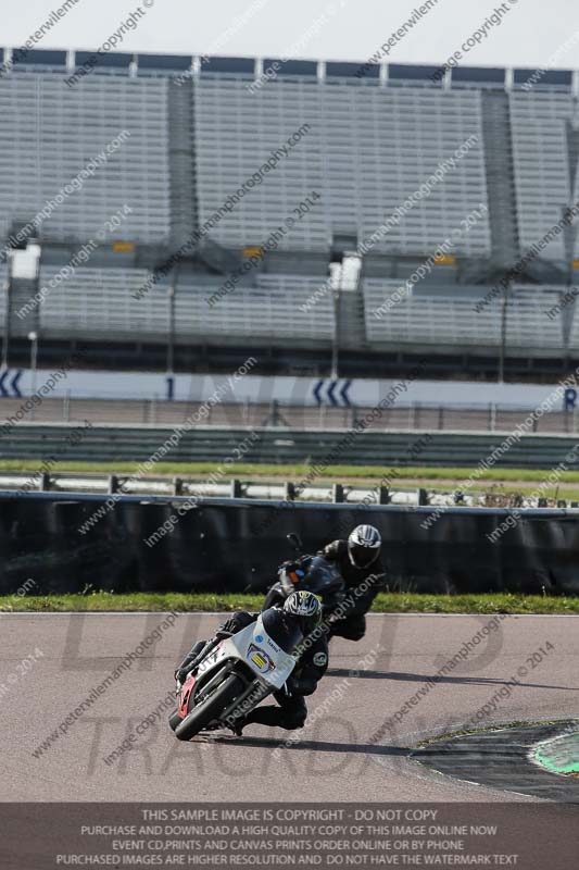 Rockingham no limits trackday;enduro digital images;event digital images;eventdigitalimages;no limits trackdays;peter wileman photography;racing digital images;rockingham raceway northamptonshire;rockingham trackday photographs;trackday digital images;trackday photos