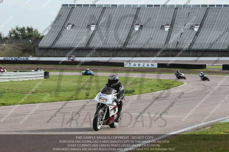 Rockingham no limits trackday;enduro digital images;event digital images;eventdigitalimages;no limits trackdays;peter wileman photography;racing digital images;rockingham raceway northamptonshire;rockingham trackday photographs;trackday digital images;trackday photos
