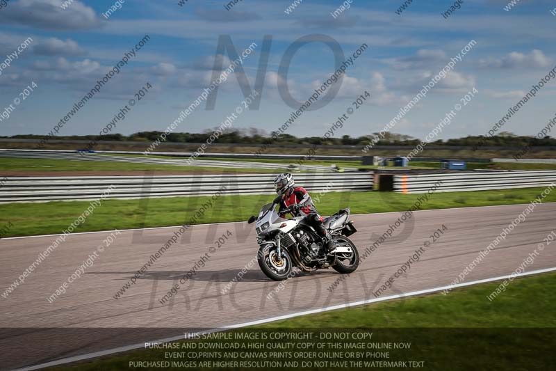 Rockingham no limits trackday;enduro digital images;event digital images;eventdigitalimages;no limits trackdays;peter wileman photography;racing digital images;rockingham raceway northamptonshire;rockingham trackday photographs;trackday digital images;trackday photos