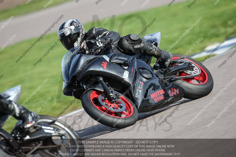 Rockingham no limits trackday;enduro digital images;event digital images;eventdigitalimages;no limits trackdays;peter wileman photography;racing digital images;rockingham raceway northamptonshire;rockingham trackday photographs;trackday digital images;trackday photos