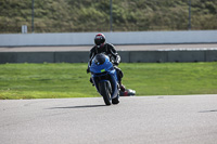 Rockingham-no-limits-trackday;enduro-digital-images;event-digital-images;eventdigitalimages;no-limits-trackdays;peter-wileman-photography;racing-digital-images;rockingham-raceway-northamptonshire;rockingham-trackday-photographs;trackday-digital-images;trackday-photos