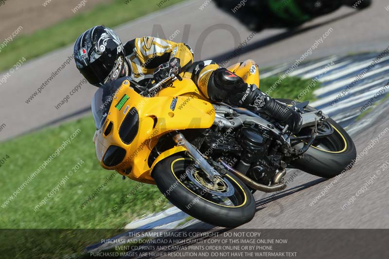 Rockingham no limits trackday;enduro digital images;event digital images;eventdigitalimages;no limits trackdays;peter wileman photography;racing digital images;rockingham raceway northamptonshire;rockingham trackday photographs;trackday digital images;trackday photos