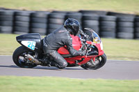 anglesey-no-limits-trackday;anglesey-photographs;anglesey-trackday-photographs;enduro-digital-images;event-digital-images;eventdigitalimages;no-limits-trackdays;peter-wileman-photography;racing-digital-images;trac-mon;trackday-digital-images;trackday-photos;ty-croes