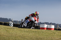 anglesey-no-limits-trackday;anglesey-photographs;anglesey-trackday-photographs;enduro-digital-images;event-digital-images;eventdigitalimages;no-limits-trackdays;peter-wileman-photography;racing-digital-images;trac-mon;trackday-digital-images;trackday-photos;ty-croes