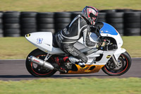 anglesey-no-limits-trackday;anglesey-photographs;anglesey-trackday-photographs;enduro-digital-images;event-digital-images;eventdigitalimages;no-limits-trackdays;peter-wileman-photography;racing-digital-images;trac-mon;trackday-digital-images;trackday-photos;ty-croes