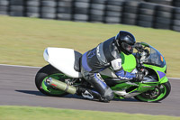 anglesey-no-limits-trackday;anglesey-photographs;anglesey-trackday-photographs;enduro-digital-images;event-digital-images;eventdigitalimages;no-limits-trackdays;peter-wileman-photography;racing-digital-images;trac-mon;trackday-digital-images;trackday-photos;ty-croes