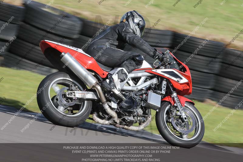 anglesey no limits trackday;anglesey photographs;anglesey trackday photographs;enduro digital images;event digital images;eventdigitalimages;no limits trackdays;peter wileman photography;racing digital images;trac mon;trackday digital images;trackday photos;ty croes