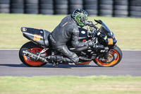 anglesey-no-limits-trackday;anglesey-photographs;anglesey-trackday-photographs;enduro-digital-images;event-digital-images;eventdigitalimages;no-limits-trackdays;peter-wileman-photography;racing-digital-images;trac-mon;trackday-digital-images;trackday-photos;ty-croes