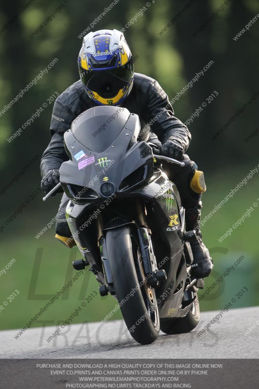 cadwell no limits trackday;cadwell park;cadwell park photographs;cadwell trackday photographs;enduro digital images;event digital images;eventdigitalimages;no limits trackdays;peter wileman photography;racing digital images;trackday digital images;trackday photos