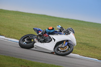 anglesey;brands-hatch;cadwell-park;croft;donington-park;enduro-digital-images;event-digital-images;eventdigitalimages;mallory;no-limits;oulton-park;peter-wileman-photography;racing-digital-images;silverstone;snetterton;trackday-digital-images;trackday-photos;welsh-2-day-enduro