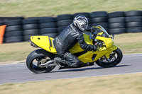 anglesey-no-limits-trackday;anglesey-photographs;anglesey-trackday-photographs;enduro-digital-images;event-digital-images;eventdigitalimages;no-limits-trackdays;peter-wileman-photography;racing-digital-images;trac-mon;trackday-digital-images;trackday-photos;ty-croes