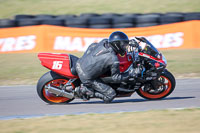 anglesey-no-limits-trackday;anglesey-photographs;anglesey-trackday-photographs;enduro-digital-images;event-digital-images;eventdigitalimages;no-limits-trackdays;peter-wileman-photography;racing-digital-images;trac-mon;trackday-digital-images;trackday-photos;ty-croes