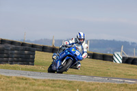 anglesey-no-limits-trackday;anglesey-photographs;anglesey-trackday-photographs;enduro-digital-images;event-digital-images;eventdigitalimages;no-limits-trackdays;peter-wileman-photography;racing-digital-images;trac-mon;trackday-digital-images;trackday-photos;ty-croes