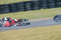 anglesey-no-limits-trackday;anglesey-photographs;anglesey-trackday-photographs;enduro-digital-images;event-digital-images;eventdigitalimages;no-limits-trackdays;peter-wileman-photography;racing-digital-images;trac-mon;trackday-digital-images;trackday-photos;ty-croes