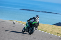 anglesey-no-limits-trackday;anglesey-photographs;anglesey-trackday-photographs;enduro-digital-images;event-digital-images;eventdigitalimages;no-limits-trackdays;peter-wileman-photography;racing-digital-images;trac-mon;trackday-digital-images;trackday-photos;ty-croes