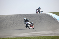 donington-no-limits-trackday;donington-park-photographs;donington-trackday-photographs;no-limits-trackdays;peter-wileman-photography;trackday-digital-images;trackday-photos