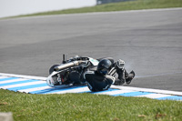 donington-no-limits-trackday;donington-park-photographs;donington-trackday-photographs;no-limits-trackdays;peter-wileman-photography;trackday-digital-images;trackday-photos