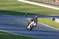 brands-hatch-photographs;brands-no-limits-trackday;cadwell-trackday-photographs;enduro-digital-images;event-digital-images;eventdigitalimages;no-limits-trackdays;peter-wileman-photography;racing-digital-images;trackday-digital-images;trackday-photos
