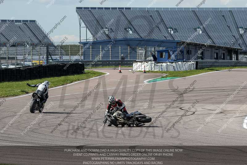 Rockingham no limits trackday;enduro digital images;event digital images;eventdigitalimages;no limits trackdays;peter wileman photography;racing digital images;rockingham raceway northamptonshire;rockingham trackday photographs;trackday digital images;trackday photos