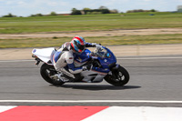 brands-hatch-photographs;brands-no-limits-trackday;cadwell-trackday-photographs;enduro-digital-images;event-digital-images;eventdigitalimages;no-limits-trackdays;peter-wileman-photography;racing-digital-images;trackday-digital-images;trackday-photos