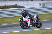 donington-no-limits-trackday;donington-park-photographs;donington-trackday-photographs;no-limits-trackdays;peter-wileman-photography;trackday-digital-images;trackday-photos