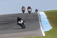 donington-no-limits-trackday;donington-park-photographs;donington-trackday-photographs;no-limits-trackdays;peter-wileman-photography;trackday-digital-images;trackday-photos