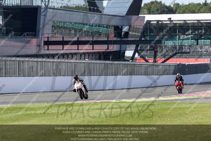 enduro digital images;event digital images;eventdigitalimages;no limits trackdays;peter wileman photography;racing digital images;snetterton;snetterton no limits trackday;snetterton photographs;snetterton trackday photographs;trackday digital images;trackday photos