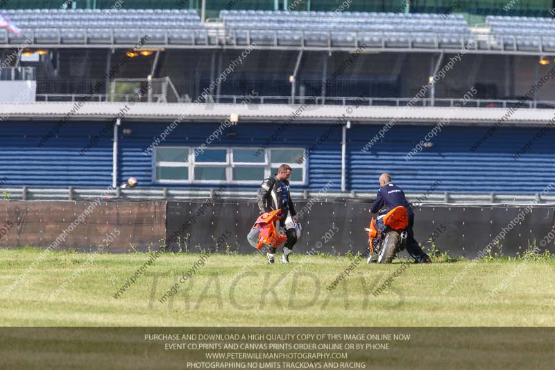 Rockingham no limits trackday;enduro digital images;event digital images;eventdigitalimages;no limits trackdays;peter wileman photography;racing digital images;rockingham raceway northamptonshire;rockingham trackday photographs;trackday digital images;trackday photos