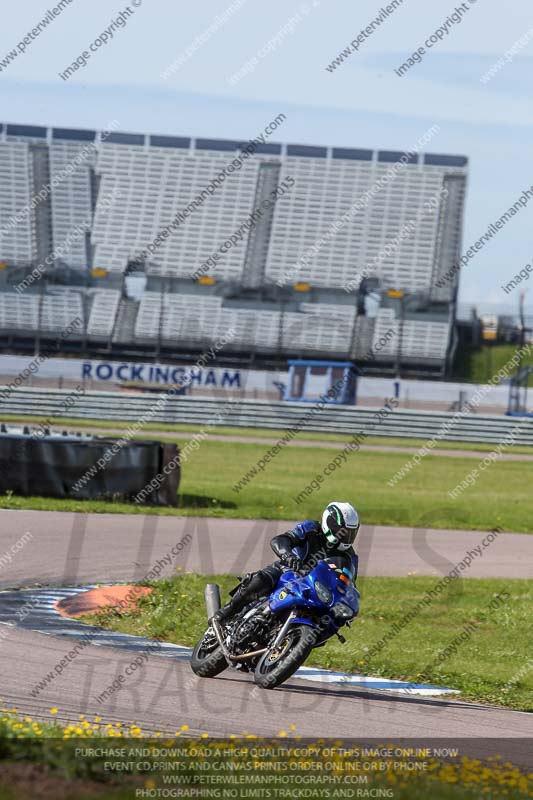 Rockingham no limits trackday;enduro digital images;event digital images;eventdigitalimages;no limits trackdays;peter wileman photography;racing digital images;rockingham raceway northamptonshire;rockingham trackday photographs;trackday digital images;trackday photos