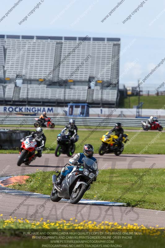 Rockingham no limits trackday;enduro digital images;event digital images;eventdigitalimages;no limits trackdays;peter wileman photography;racing digital images;rockingham raceway northamptonshire;rockingham trackday photographs;trackday digital images;trackday photos
