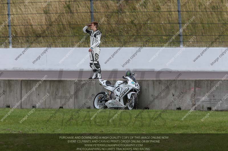 Rockingham no limits trackday;enduro digital images;event digital images;eventdigitalimages;no limits trackdays;peter wileman photography;racing digital images;rockingham raceway northamptonshire;rockingham trackday photographs;trackday digital images;trackday photos